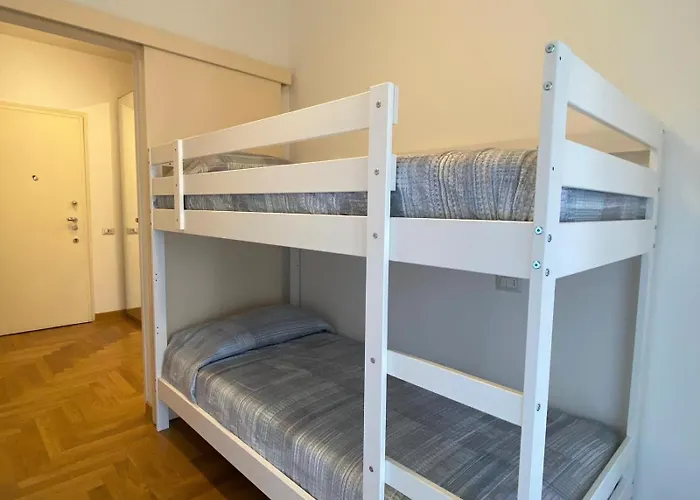 Appartement The Little Duck - Modern With Balcony Como